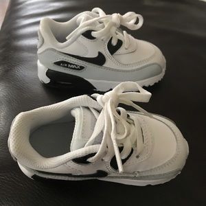 Size 6 Nike Air max